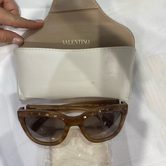 Valentino sunglasses - Picture 8 of 8